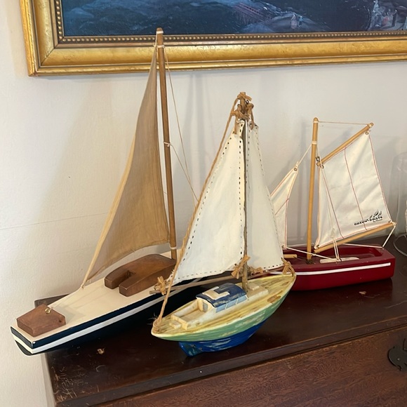 Large Sailboat Collection - 9 total - Picture 6 of 8